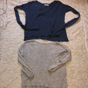 2 light hollister sweaters